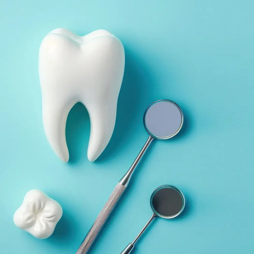 Cosmetic dentistry tooth contouring and dentist mirrors